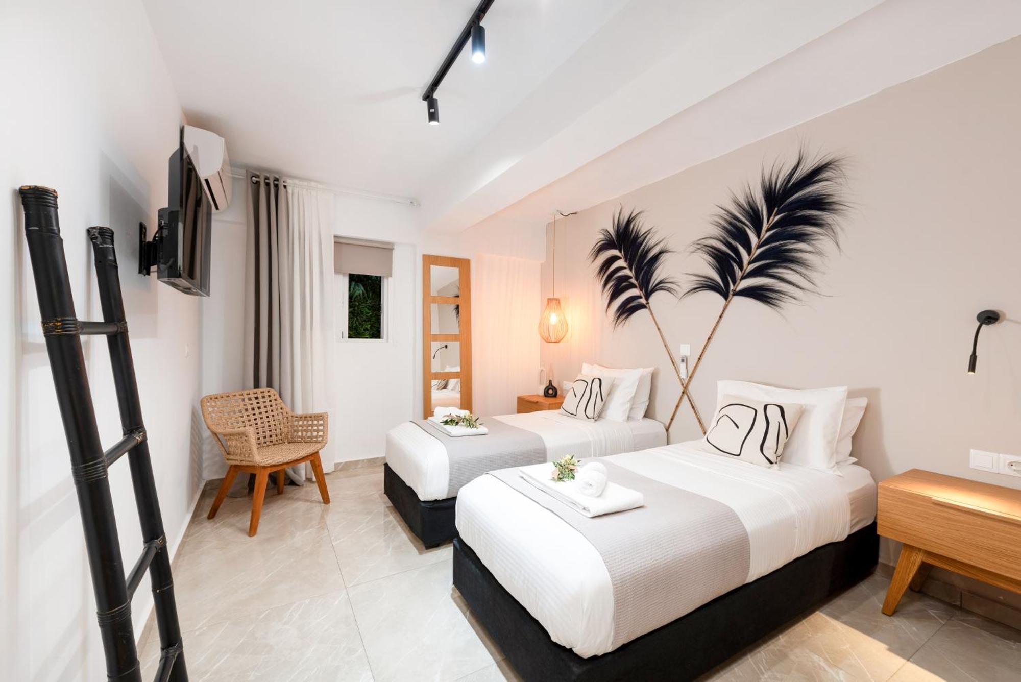 Hypnosis Beachside Villa With Private Heated Pool Georgioupoli Eksteriør billede