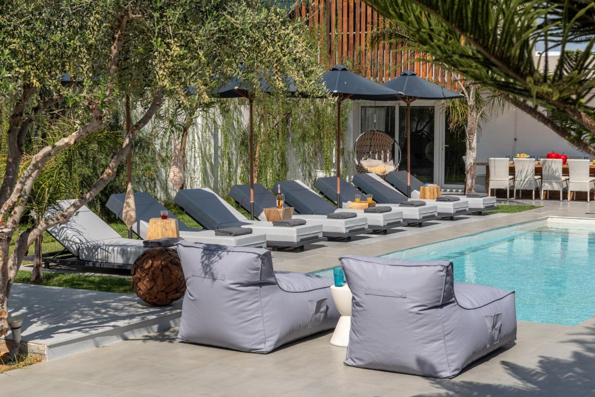 Hypnosis Beachside Villa With Private Heated Pool Georgioupoli Eksteriør billede