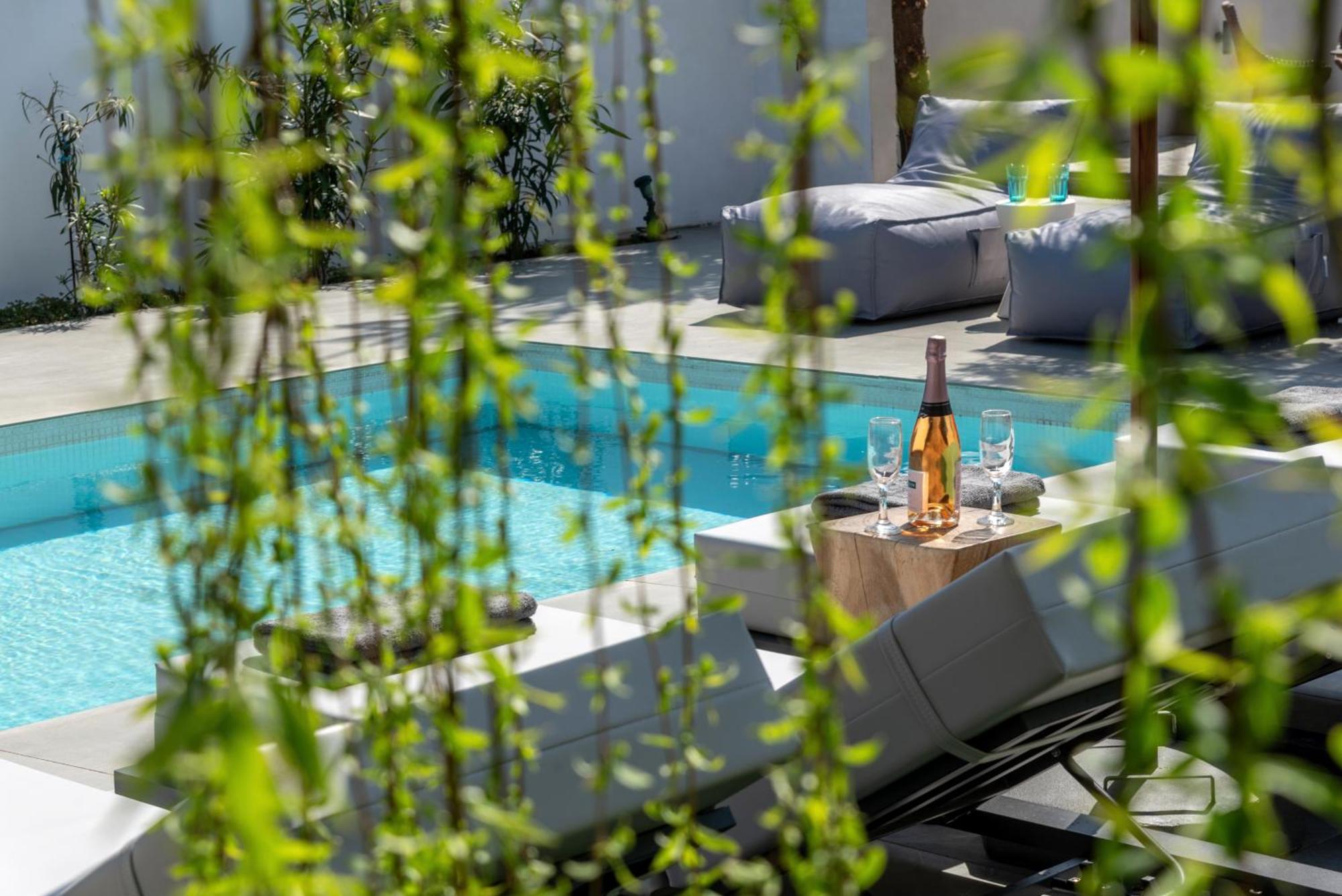 Hypnosis Beachside Villa With Private Heated Pool Georgioupoli Eksteriør billede